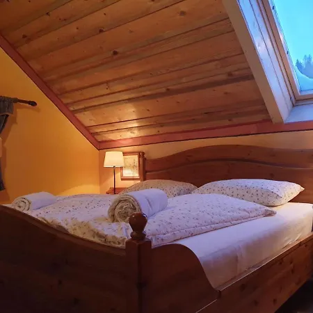 Apartments Belopeski Dvori Kranjska Gora Zimmer foto