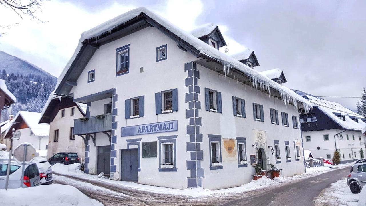 Belopeski Dvori Apartment *
